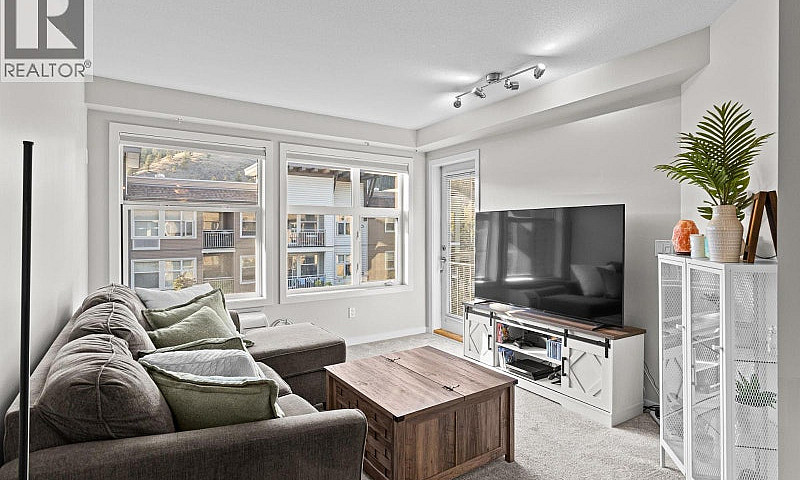 533 Yates Road Unit#...