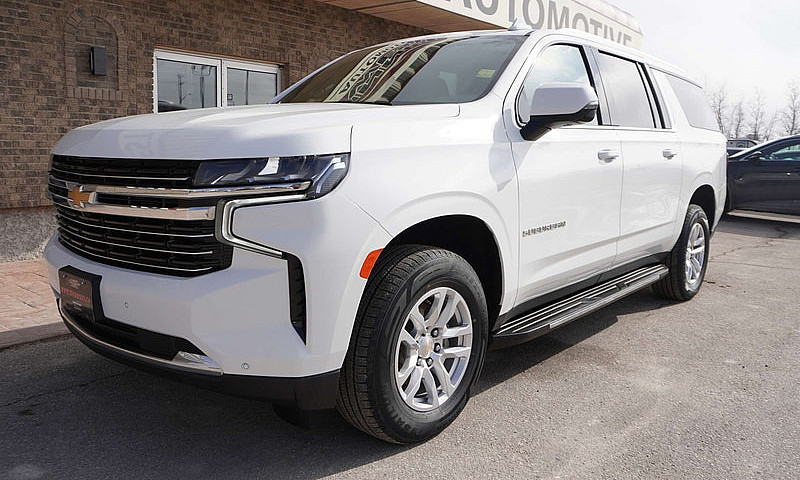 2023 Chevrolet Subur...