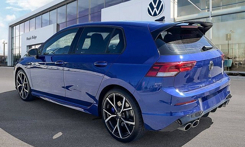 2024 Volkswagen Golf...