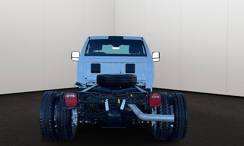 2024 Ram 5500 Chassi...