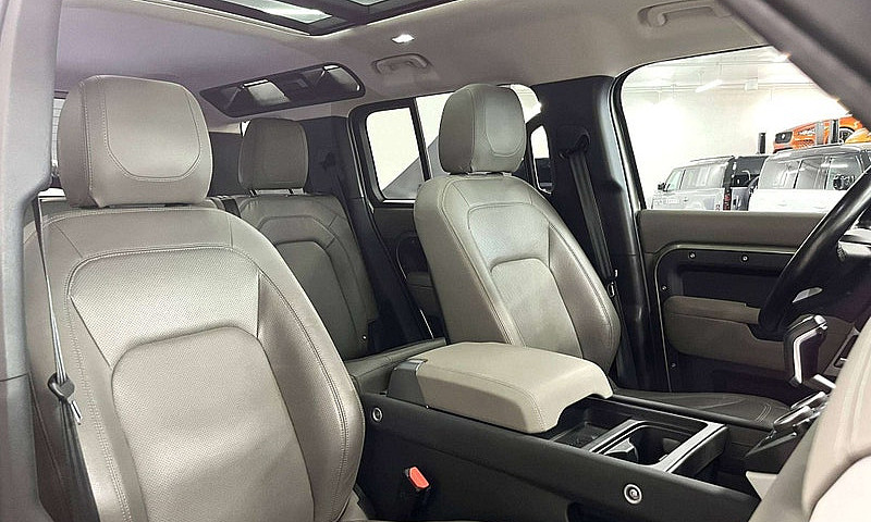 2023 Land Rover Defe...