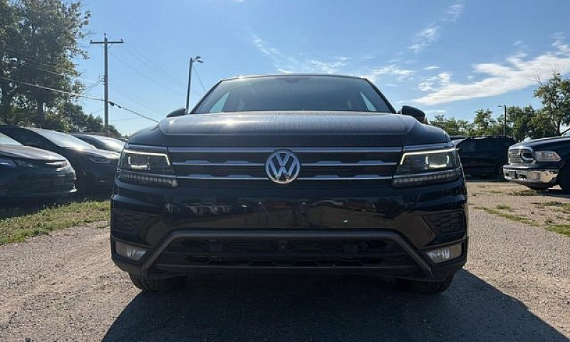 2018 Volkswagen Tigu...
