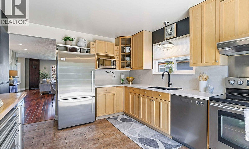 1171 Roy Rd Saanich,...