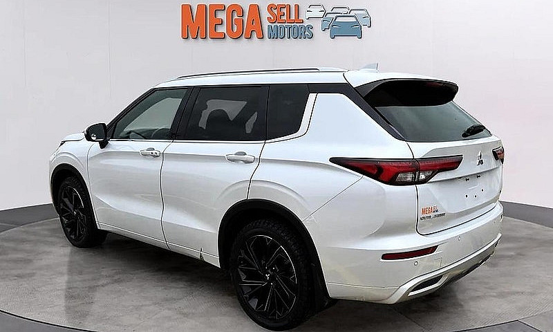 2022 Mitsubishi Outl...