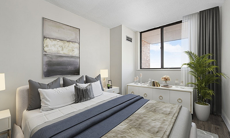 10 Highland Cres. - ...