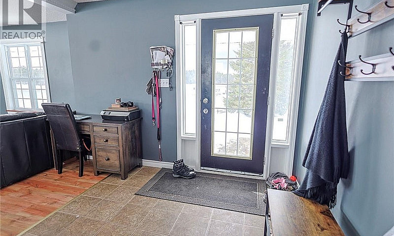721 Piquette Road Ve...