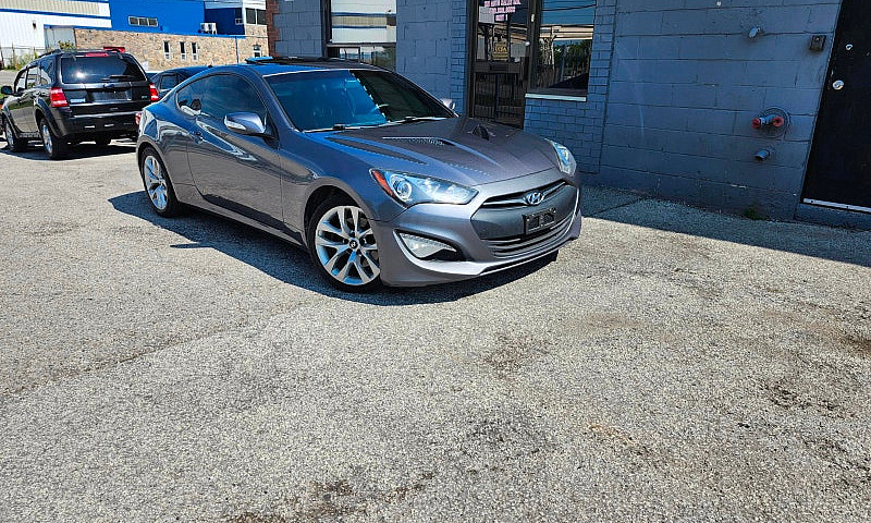 2015 Hyundai Genesis...