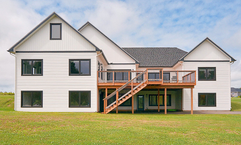 Waterfront Mint Home...