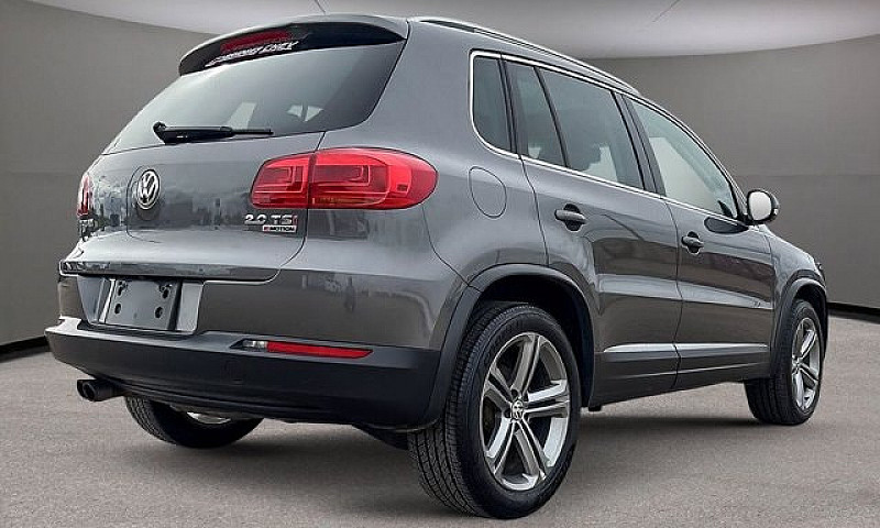 2017 Volkswagen Tigu...