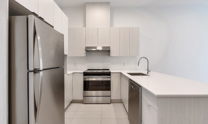 4 1/2-Condo Appartem...