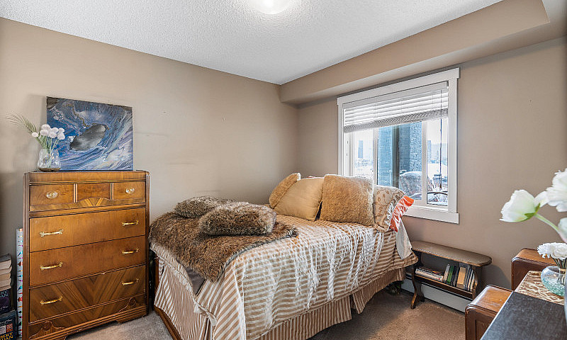 Amazing 2 Bedroom Co...