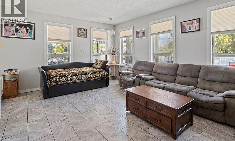 3851 3 Highway Erick...