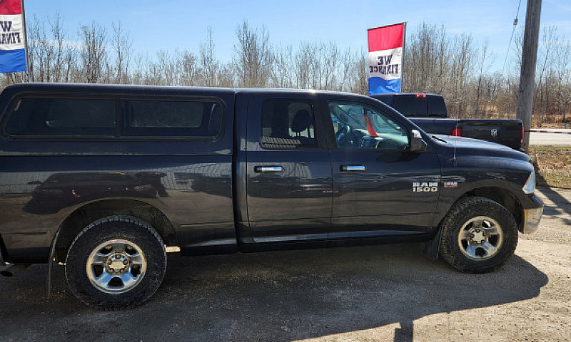 2016 Ram 1500 Slt,4X...