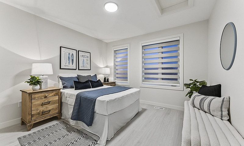 355 Ballantrae Dr- 3...