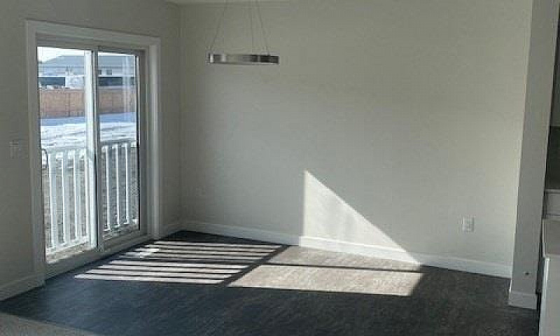 113 Laurent Drive Il...