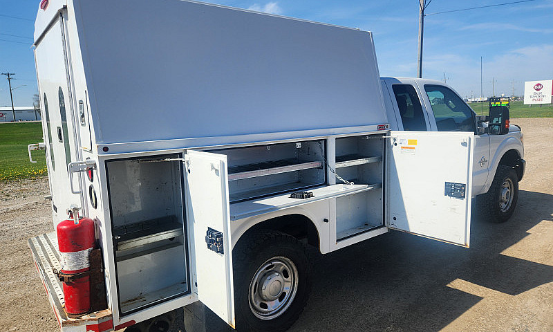 2013 Ford F350 Ext C...