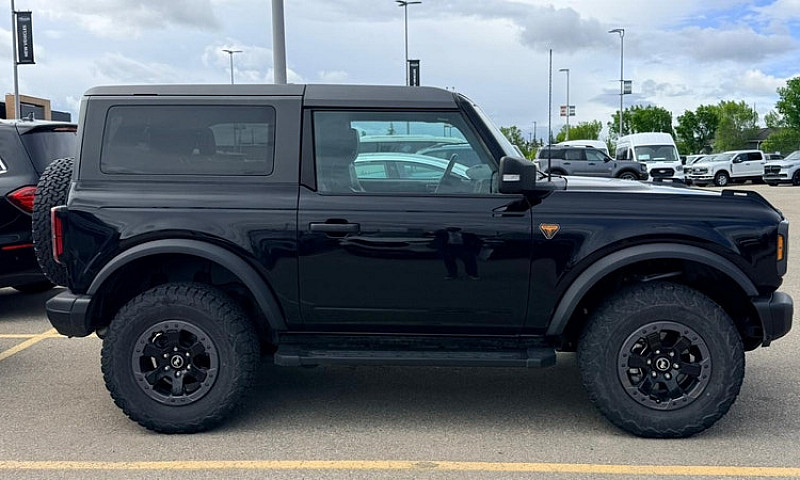 2022 Ford Bronco...