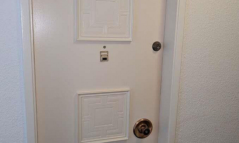 116 7428 19Th Avenue...