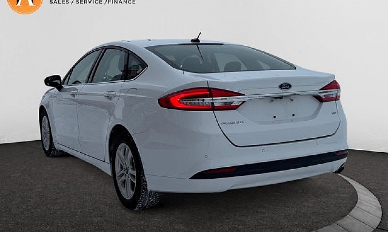 2018 Ford Fusion Se ...