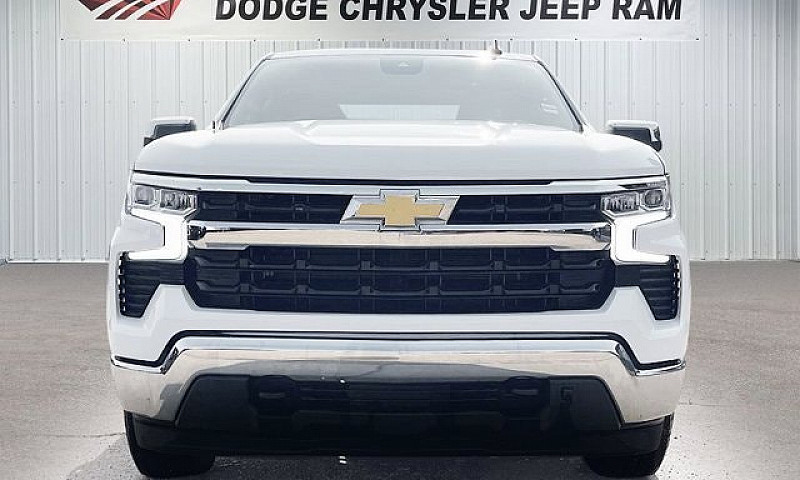 2025 Chevrolet Silve...