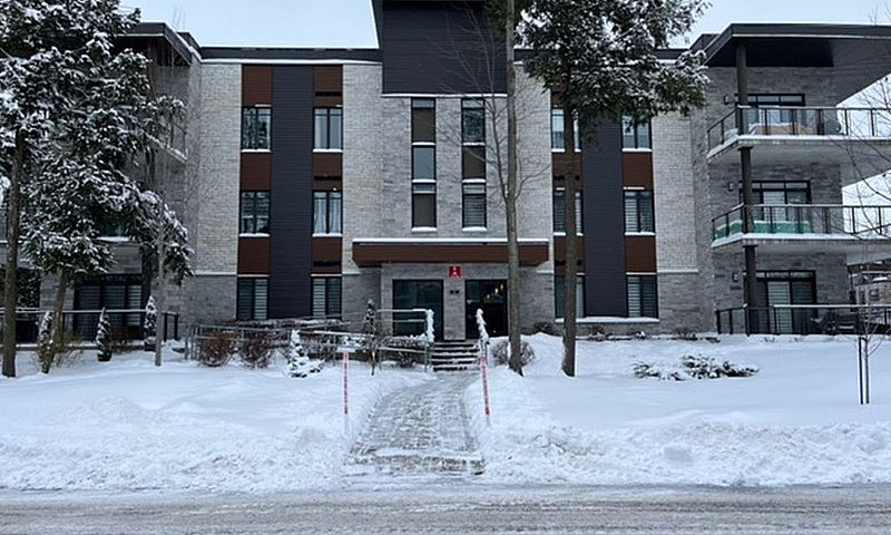 689 000$ - Condo À V...