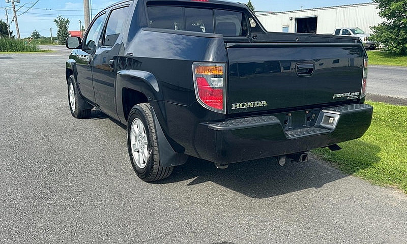 2006 Honda Ridgeline...