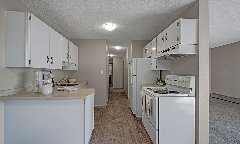 1 Bed X 1 Bath Apart...