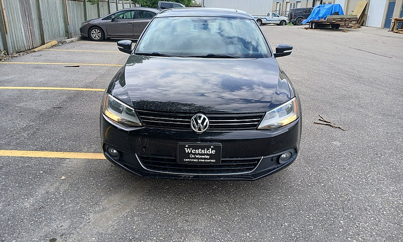 2014 Volkswagen Jett...