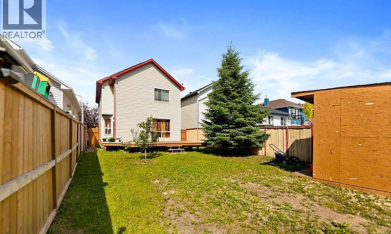221 Tarington Close ...