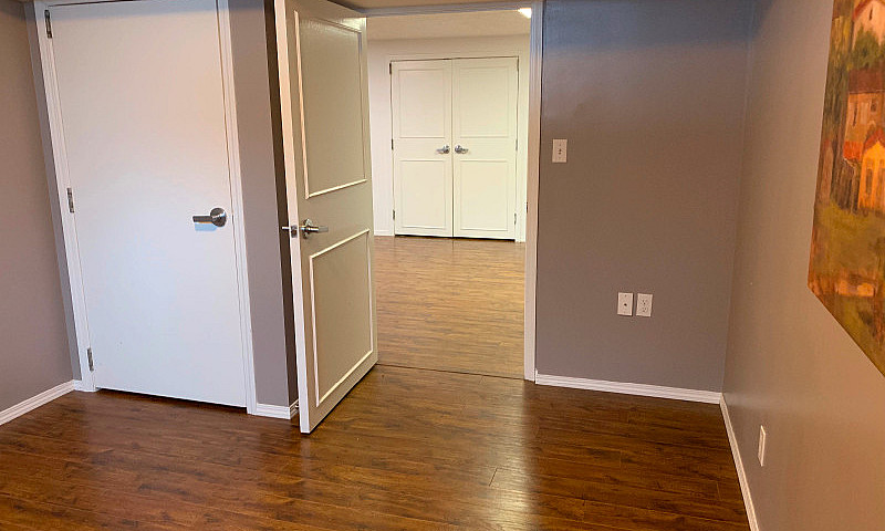 2 Bedroom Basement U...