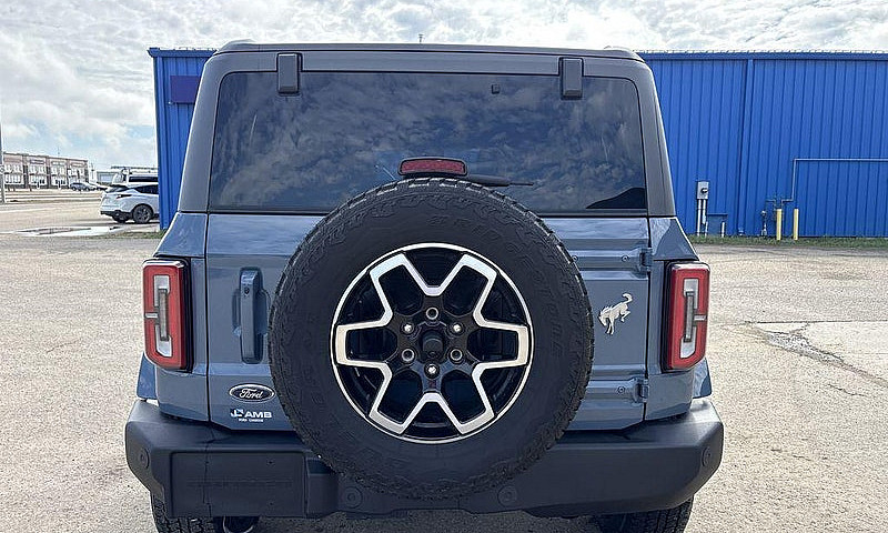 2024 Ford Bronco Out...