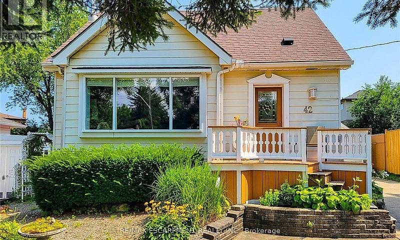42 Lake Avenue N Ham...