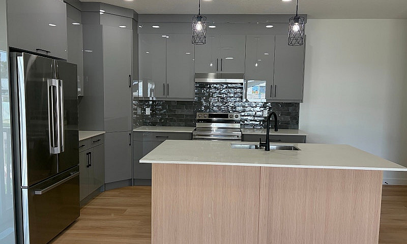 3 Bed 2.5 Bath Townh...