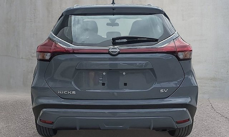 2024 Nissan Kicks Sv...