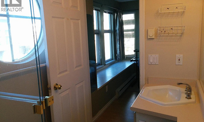 Rooms In Shared 1233...