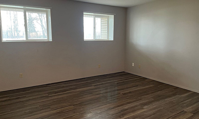 2 Bed 1 Bath Unit In...