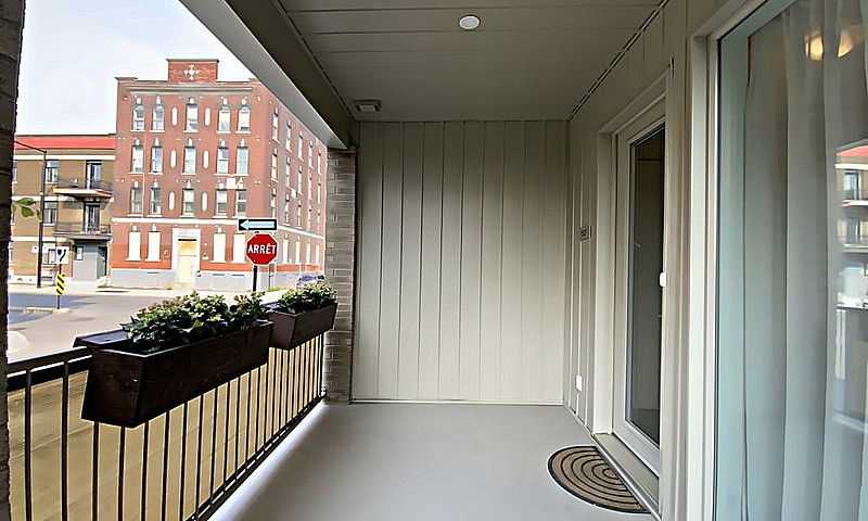 587 500$ - Condo À V...
