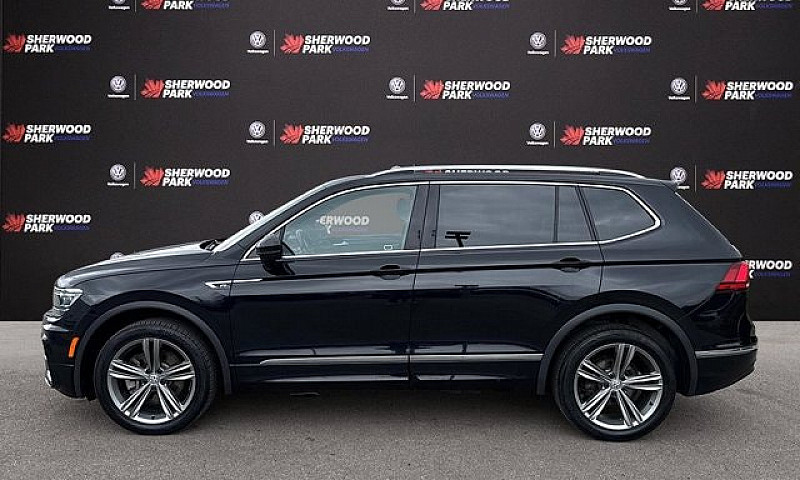 2021 Volkswagen Tigu...