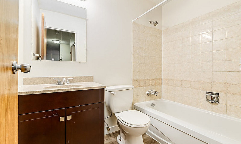 Modern Apartments Wi...