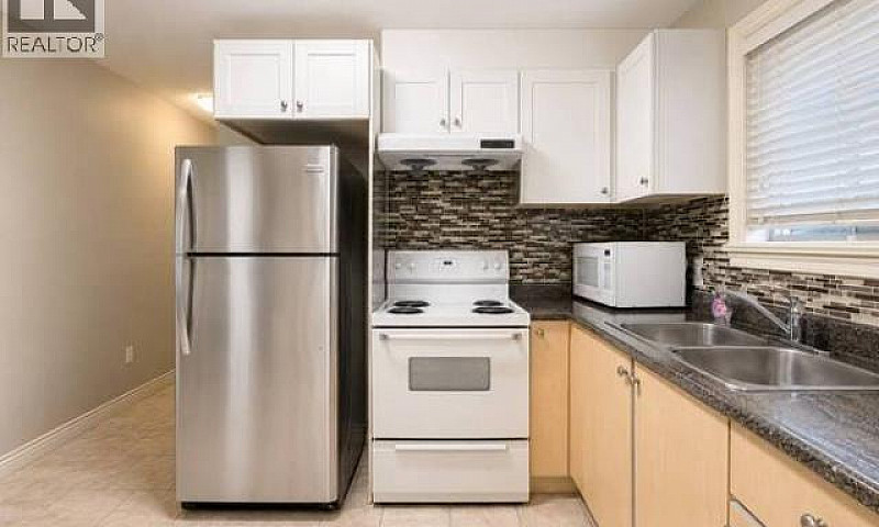 7486 19Th Ave Burnab...