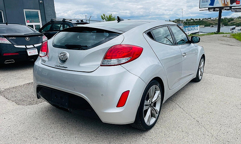 2015 Hyundai Veloste...