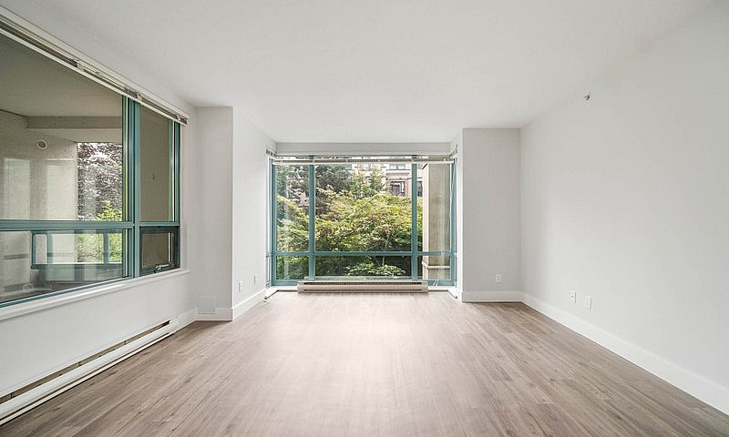 2 Bedroom Apartment ...