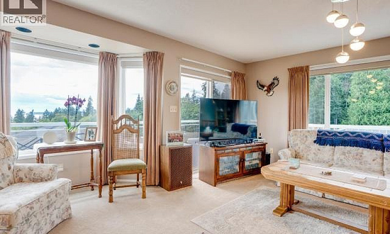 6886 Harvie Ave Powe...