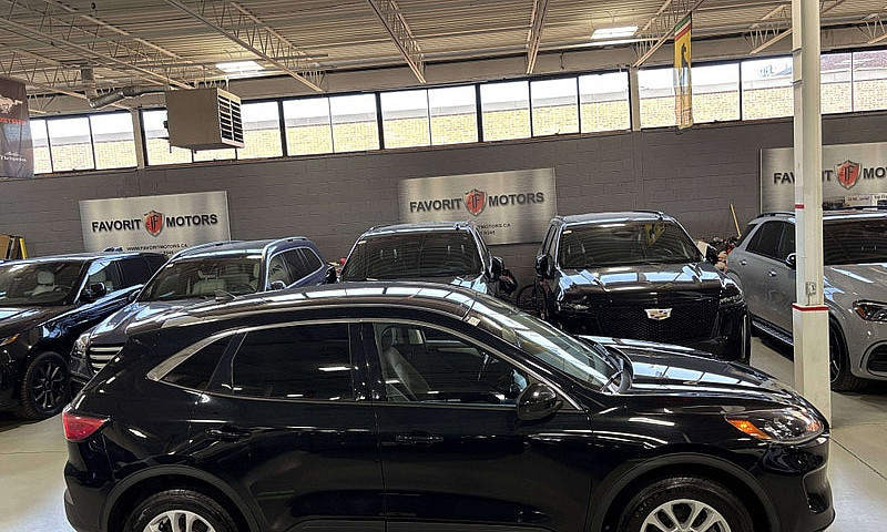 2021 Ford Escape Se ...