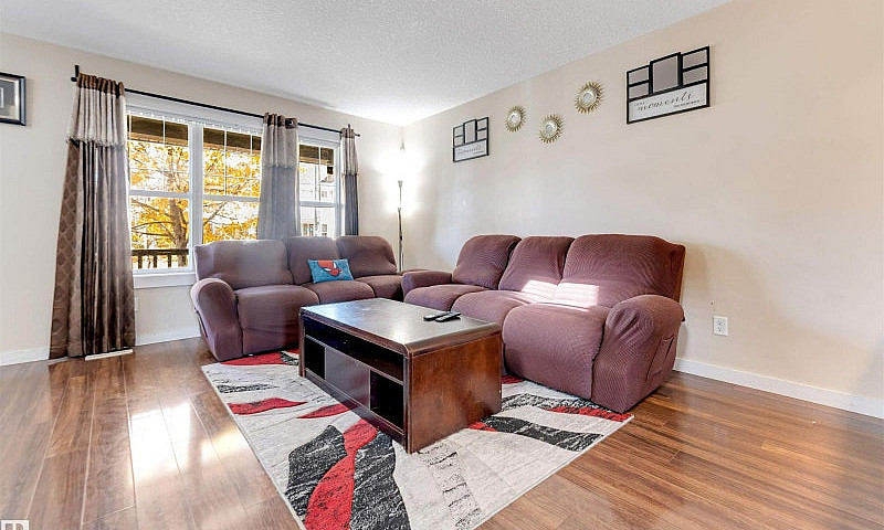 3503 15A St Nw Edmon...