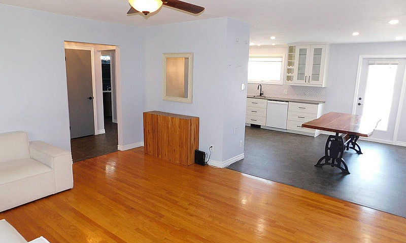 Dartmouth Bungalow W...