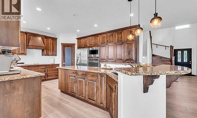 452 Evergreen Circle...
