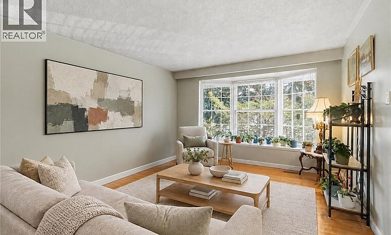 4-Bedroom 5-Level Ba...