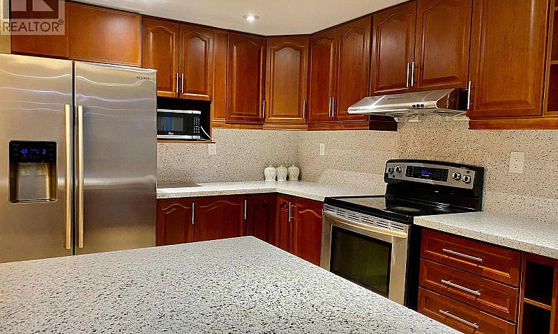 Bsmt - 110 Orleans D...