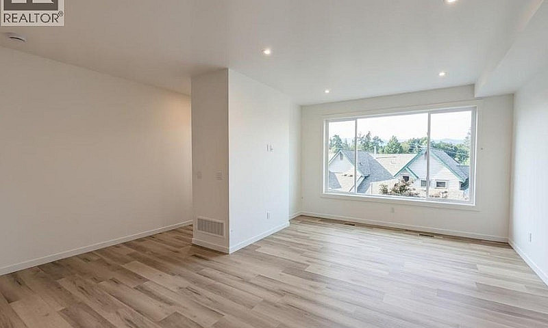 3602 Pleasant Valley...